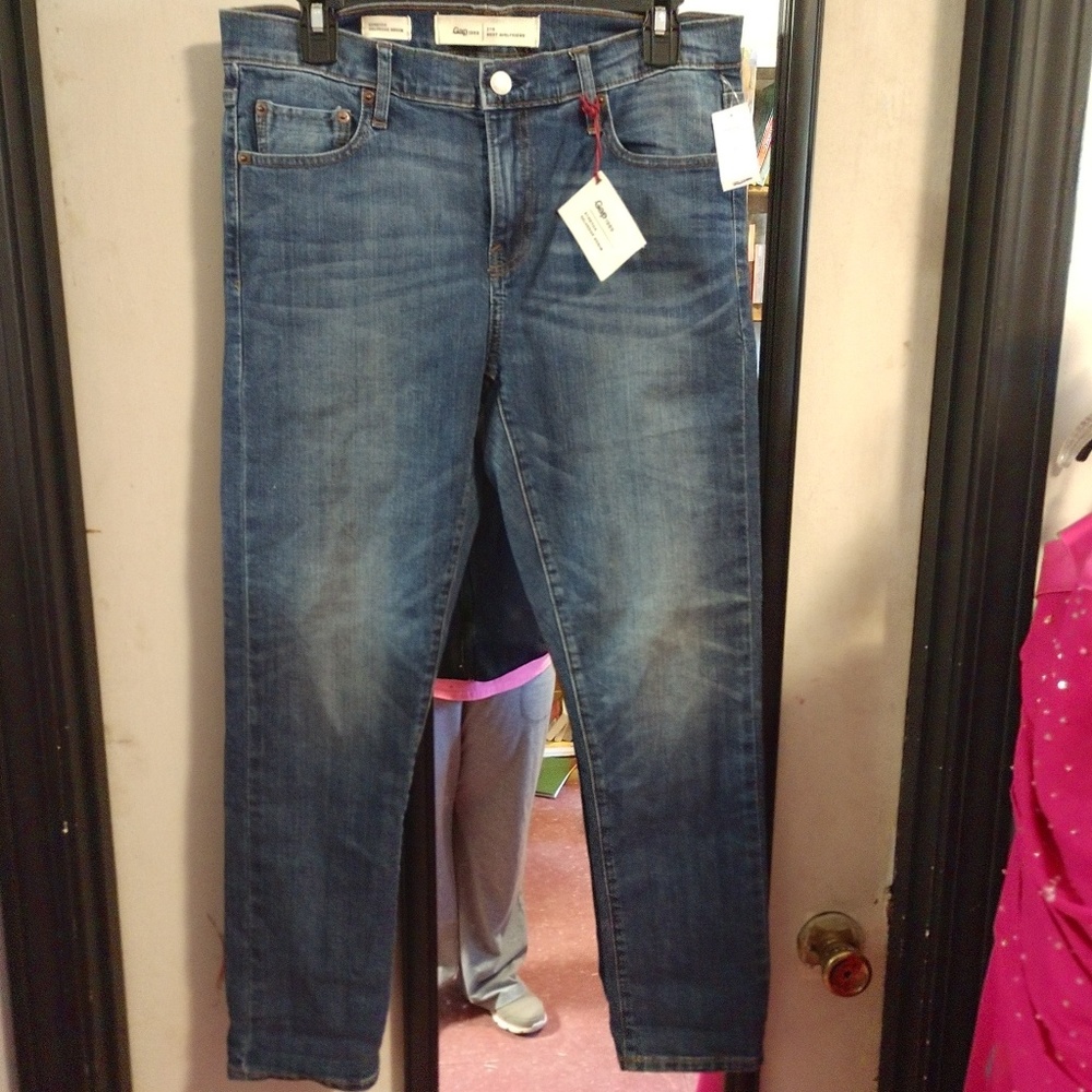 Gap Cropped Best Girlfriend Jeans